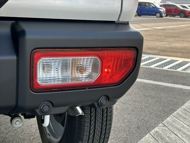 SUZUKI JIMNY 4WD 2025 Image 31