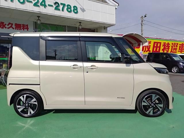 NISSAN ROOX 2023 Image 31