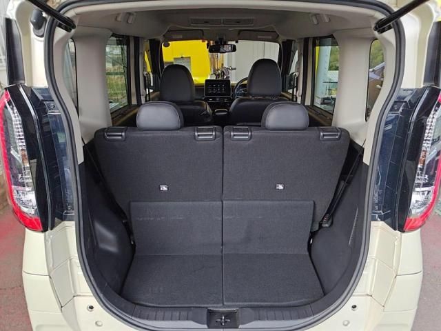 NISSAN ROOX 2023 Image 31