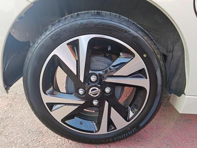 NISSAN ROOX 2023 Image 31