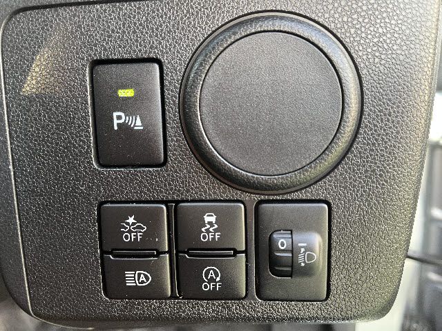 TOYOTA PIXIS EPOCH 2023 Image 31