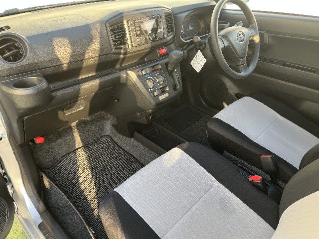 TOYOTA PIXIS EPOCH 2023 Image 31