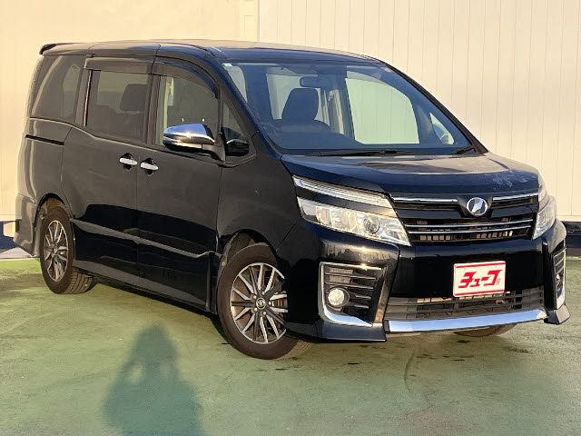 TOYOTA VOXY 2015 Image 31
