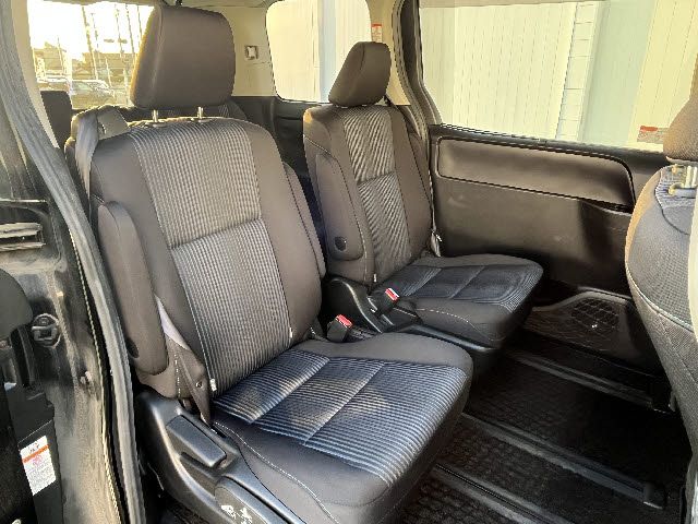 TOYOTA VOXY 2015 Image 31