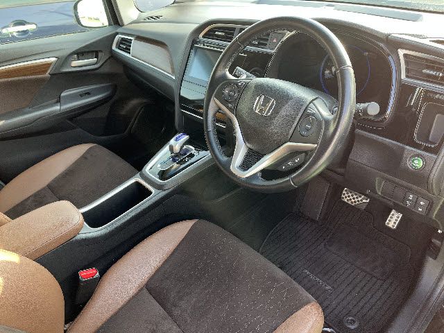 HONDA SHUTTLE HYBRID 2016 Image 31