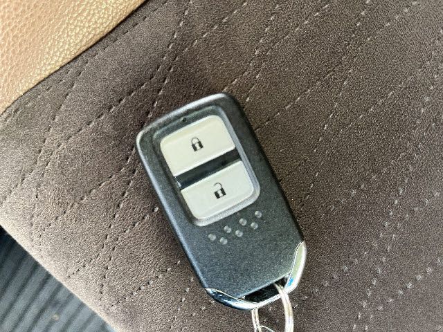 HONDA SHUTTLE HYBRID 2016 Image 31