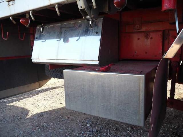 MITSUBISHI FUSOU SUPER GREAT 2012 Image 31