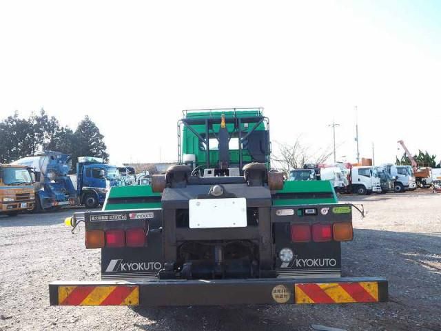 MITSUBISHI FUSOU SUPER GREAT 2015 Image 31