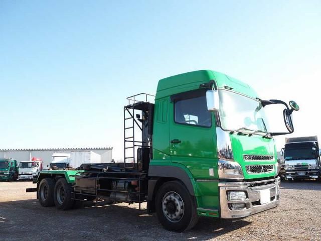 MITSUBISHI FUSOU SUPER GREAT 2015 Image 31