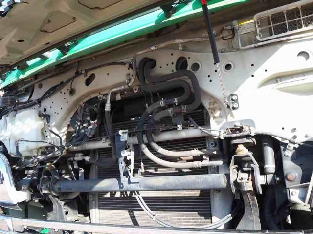 MITSUBISHI FUSOU SUPER GREAT 2015 Image 31