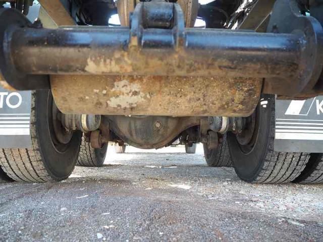 MITSUBISHI FUSOU SUPER GREAT 2015 Image 31