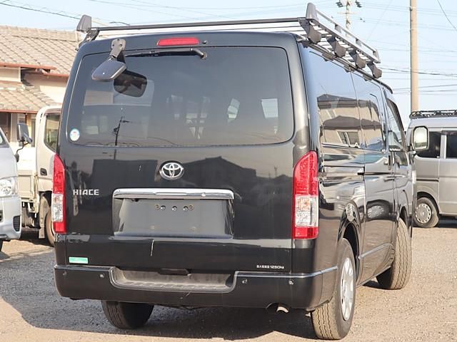 TOYOTA HIACE VAN 2WD 2020 Image 31