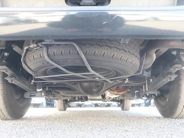 TOYOTA HIACE VAN 2WD 2020 Image 31