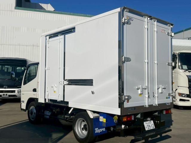 MITSUBISHI CANTER 2024 Image 31