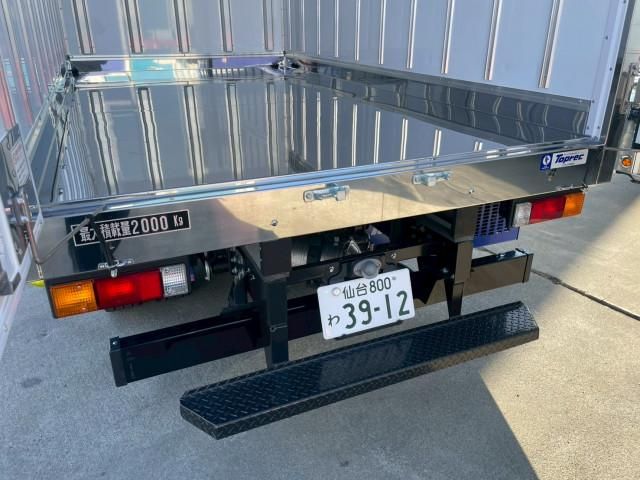 MITSUBISHI CANTER 2024 Image 31