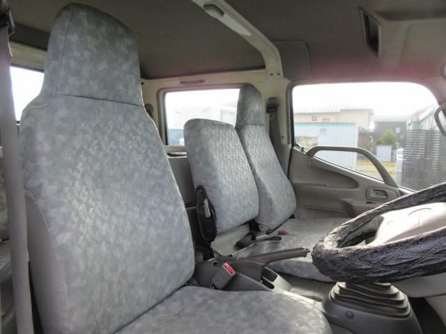 TOYOTA DYNA 2010 Image 31