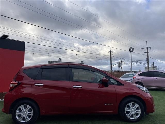 NISSAN NOTE 2018 Image 31