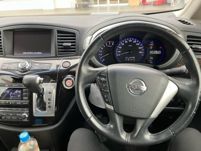 NISSAN ELGRAND 2011 Image 31