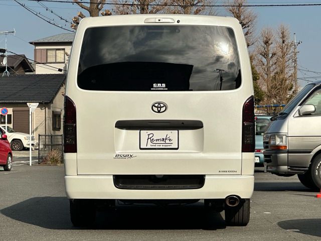 TOYOTA HIACE VAN 2WD 2022 Image 31