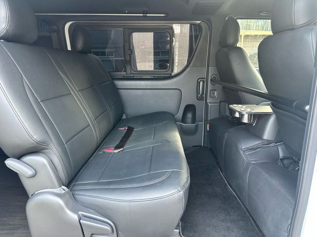 TOYOTA HIACE VAN 2WD 2022 Image 31