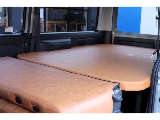 TOYOTA HIACE VAN 2WD 2020 Image 31