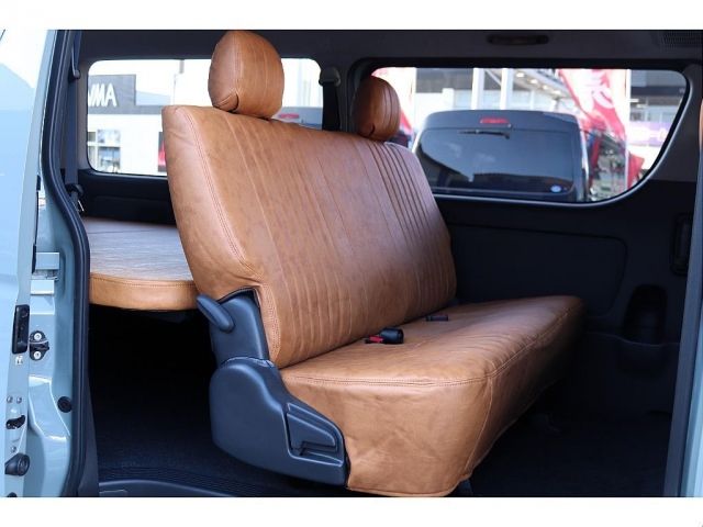 TOYOTA HIACE VAN 2WD 2020 Image 31