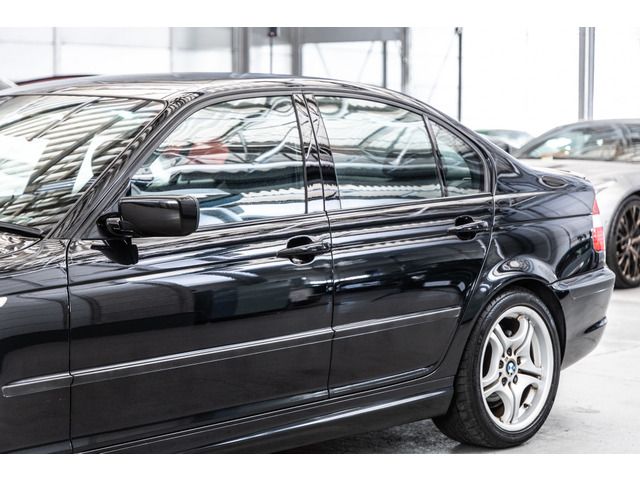 BMW 3SERIES SEDAN 2003 Image 31