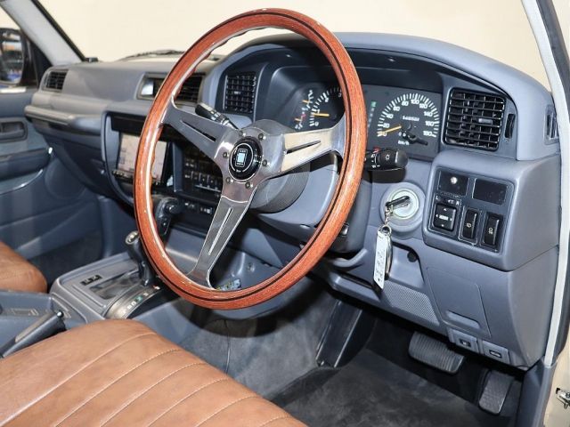 TOYOTA LANDCRUISER WAGON 1996 Image 31