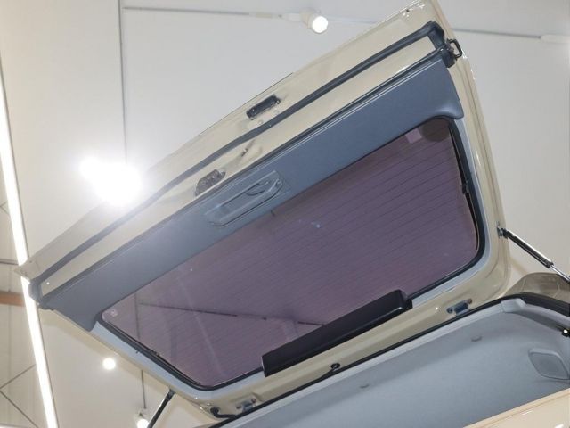 TOYOTA LANDCRUISER WAGON 1996 Image 31