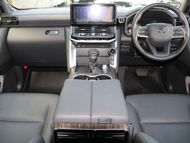 TOYOTA LANDCRUISER WAGON 2023 Image 31