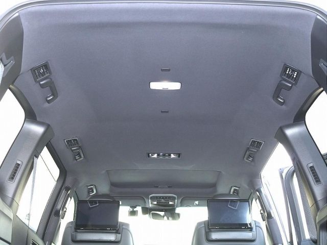 TOYOTA LANDCRUISER WAGON 2023 Image 31