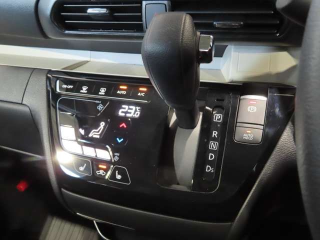 MITSUBISHI DELICA MINI 2025 Image 31