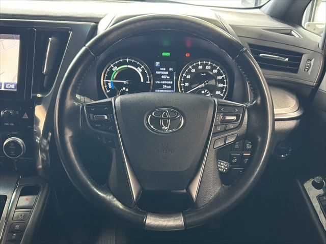 TOYOTA ALPHARD HYBRID 4WD 2018 Image 31
