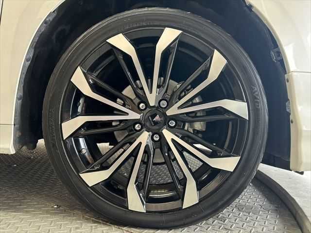 TOYOTA ALPHARD HYBRID 4WD 2018 Image 31