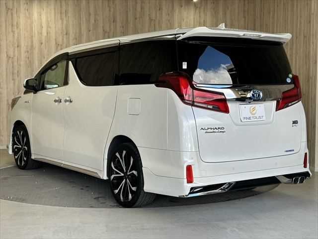 TOYOTA ALPHARD HYBRID 4WD 2018 Image 31