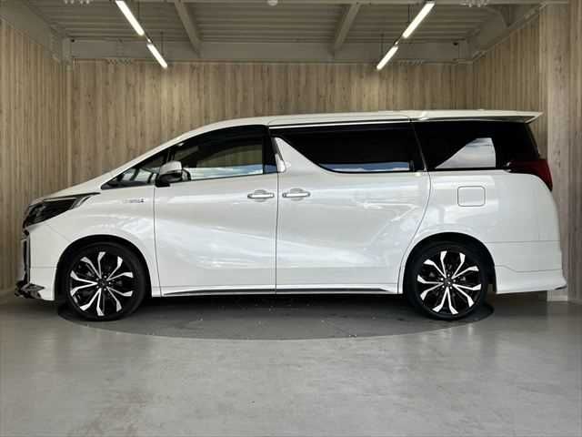 TOYOTA ALPHARD HYBRID 4WD 2018 Image 31