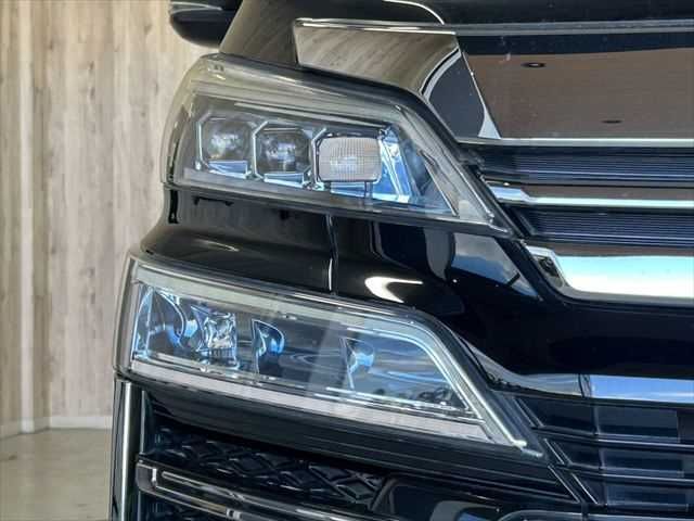 TOYOTA VELLFIRE 2018 Image 31