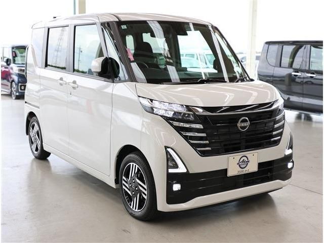 NISSAN ROOX 2024 Image 31