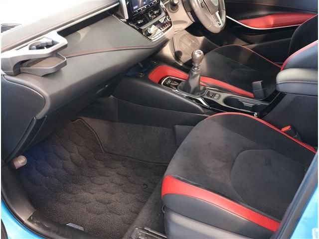 TOYOTA COROLLA SPORT 2018 Image 31