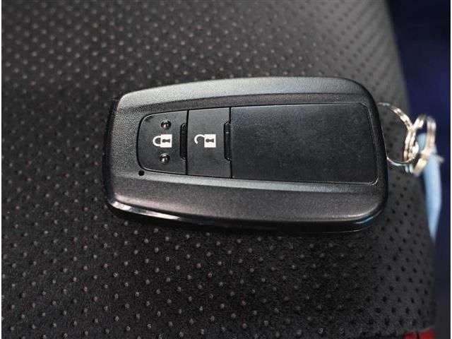 TOYOTA COROLLA SPORT 2018 Image 31