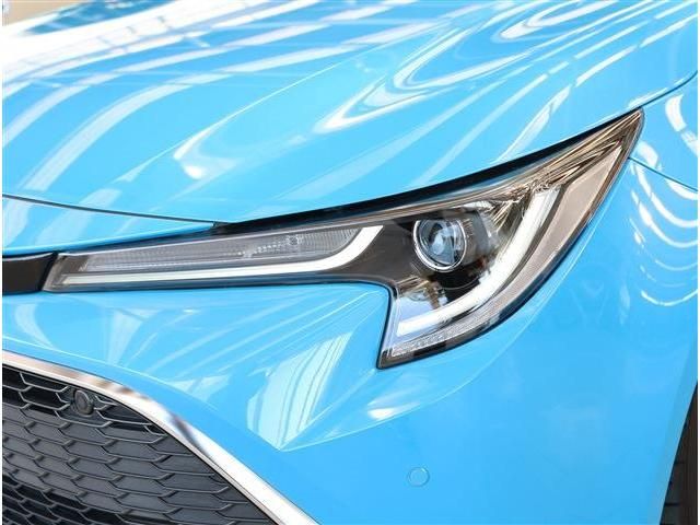 TOYOTA COROLLA SPORT 2018 Image 31