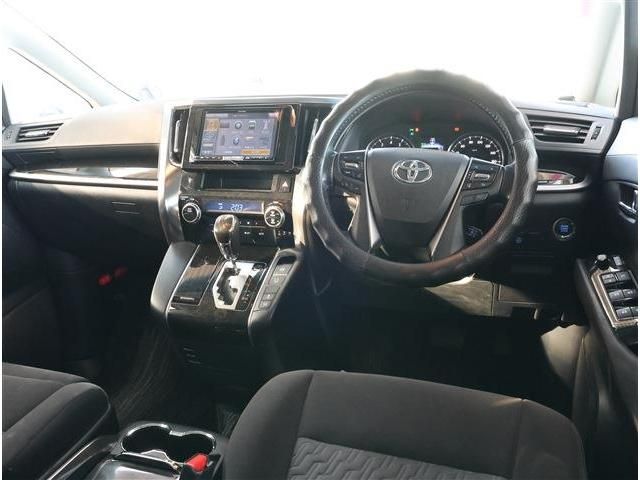 TOYOTA ALPHARD 2017 Image 31