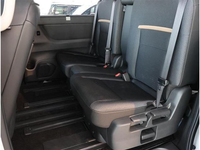 NISSAN SERENA  WG 2024 Image 31