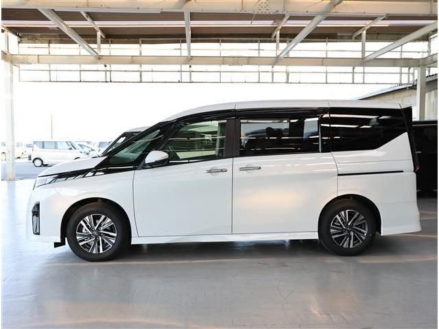 NISSAN SERENA  WG 2024 Image 31
