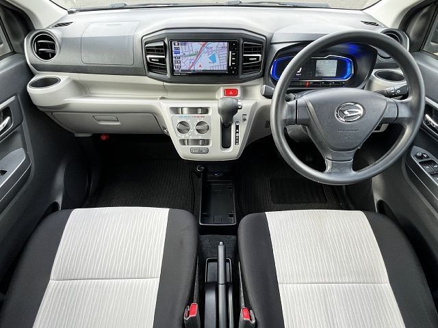 DAIHATSU MIRA E:S 2017 Image 31