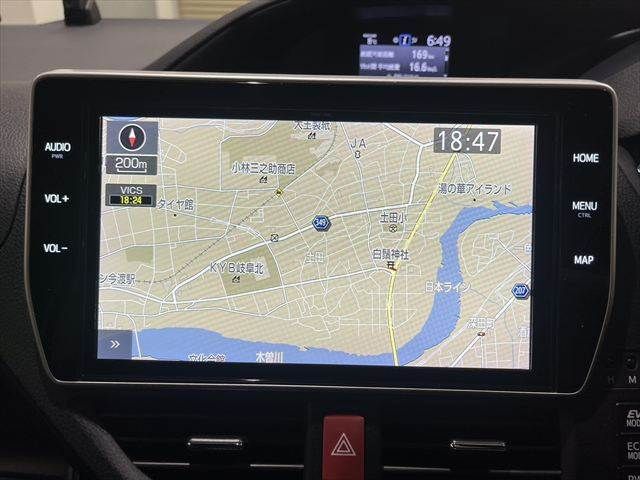 TOYOTA NOAH HYBRID 2018 Image 31