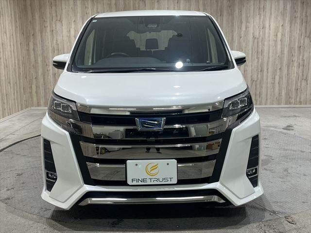 TOYOTA NOAH HYBRID 2018 Image 31