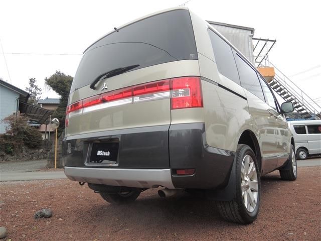 MITSUBISHI DELICA D:5 4WD 2008 Image 31