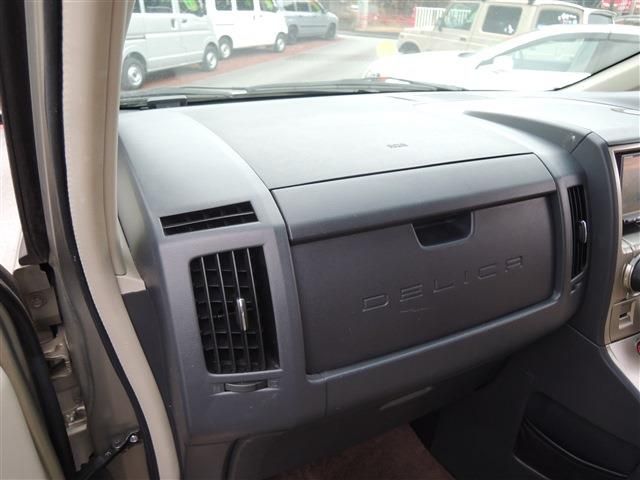 MITSUBISHI DELICA D:5 4WD 2008 Image 31