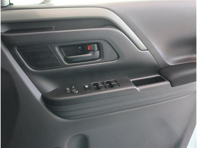 SUZUKI SPACIA GEAR 2024 Image 31